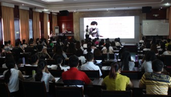 商务礼仪与服务意识修炼培训课程圆满落幕，助力商务代理代办服务全面提升